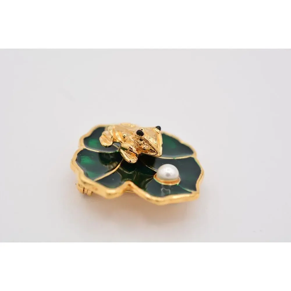 JJI Vintage Frog Pin Brooch Lily Pad Pearl Green Gold Tone Enamel Signed BinAT